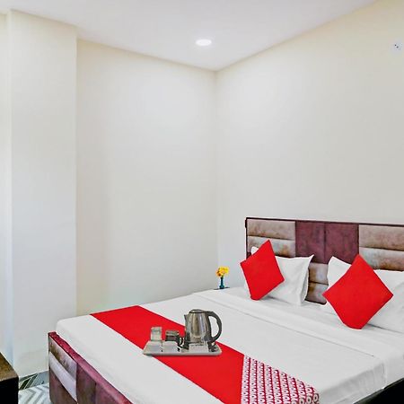 Hotel O Royal Lotus Stay Near Ip Extension Metro Station Нью-Дели Экстерьер фото