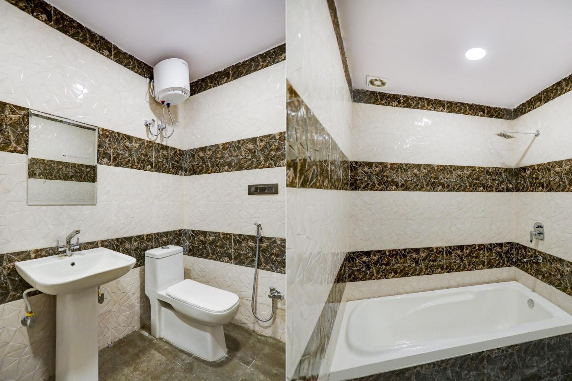 Hotel O Royal Lotus Stay Near Ip Extension Metro Station Нью-Дели Экстерьер фото