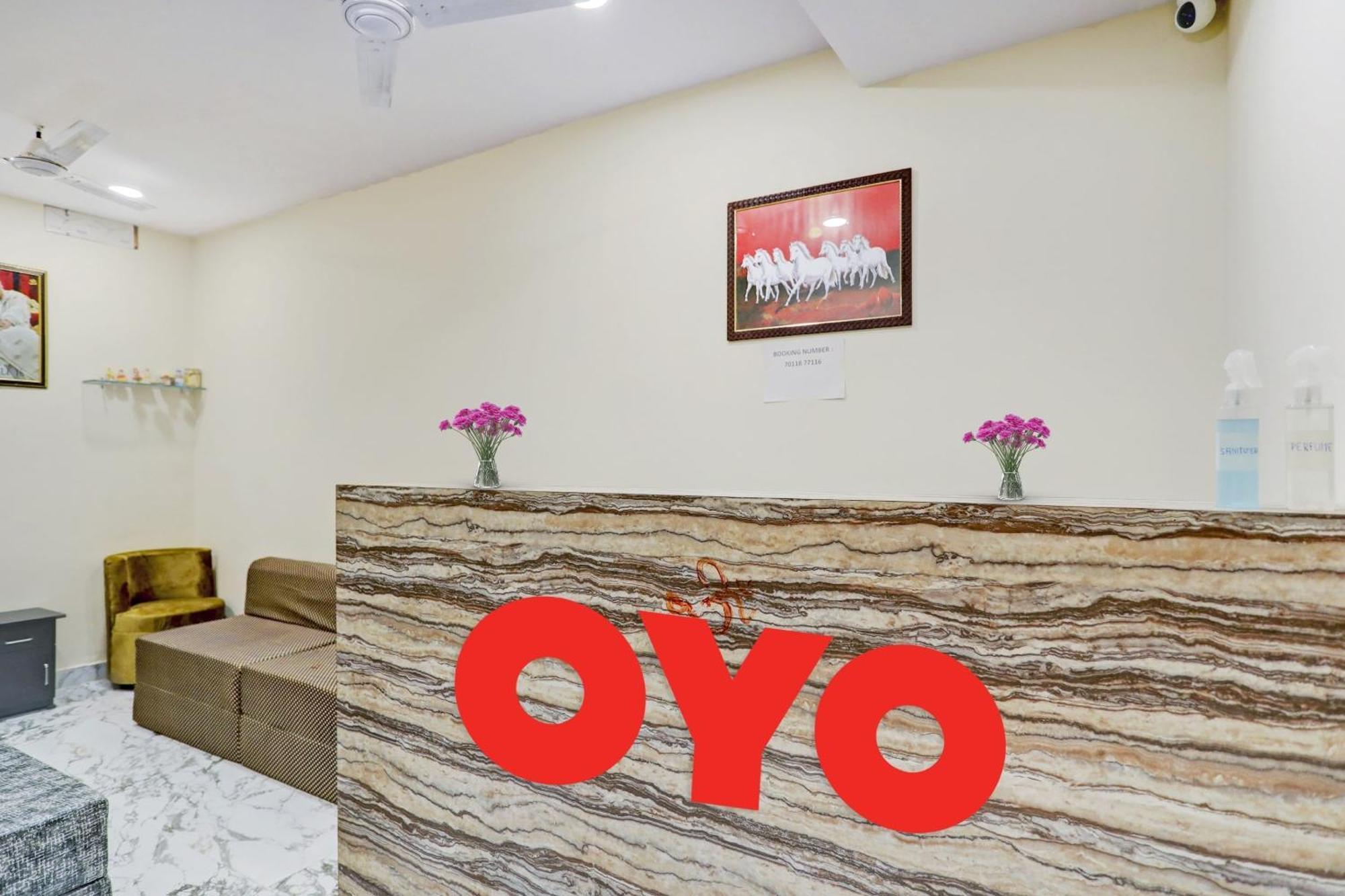 Hotel O Royal Lotus Stay Near Ip Extension Metro Station Нью-Дели Экстерьер фото